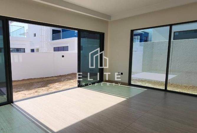 15705818 - Property Image 2