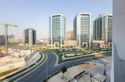 Apartment - 1 Bedroom - 2 Bathrooms for rent in Beverly Boulevard - Arjan - Dubai