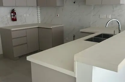 Apartment - 1 Bedroom - 2 Bathrooms for rent in 1 Residences - 2 - 1 Residences - Al Kifaf - Zabeel - Dubai