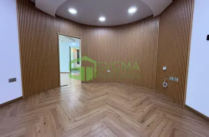Office Space - Studio - 2 Bathrooms for rent in Iris Bay - Business Bay - Dubai