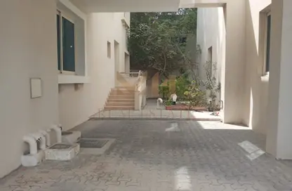 فيلا - 5 غرف نوم - 6 حمامات للايجار في فيلات البطين - البطين - أبوظبي