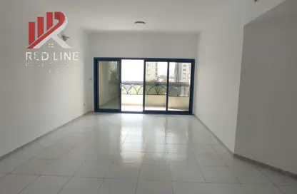 Apartment - 3 Bedrooms - 3 Bathrooms for rent in Al Majaz 1 - Al Majaz - Sharjah