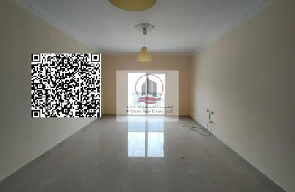 Apartment - 2 Bedrooms - 2 Bathrooms for rent in Al Jurf 2 - Al Jurf - Ajman Downtown - Ajman