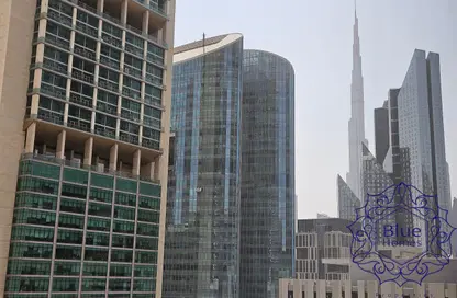 Apartment - 3 Bedrooms - 3 Bathrooms for rent in 21st Century Tower - Sheikh Zayed Road - Dubai