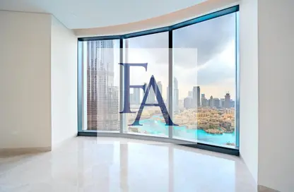 Apartment - 4 Bedrooms - 5 Bathrooms for rent in IL Primo - Opera District - Downtown Dubai - Dubai