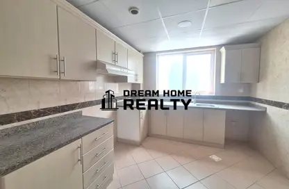 Apartment - 3 Bedrooms - 4 Bathrooms for rent in Manazil Tower 5 - Al Taawun Street - Al Taawun - Sharjah