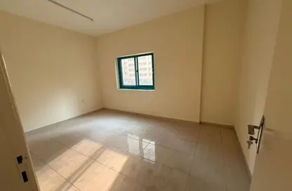 Apartment - 2 Bedrooms - 2 Bathrooms for rent in Damas Tower - Al Nad - Al Qasimia - Sharjah