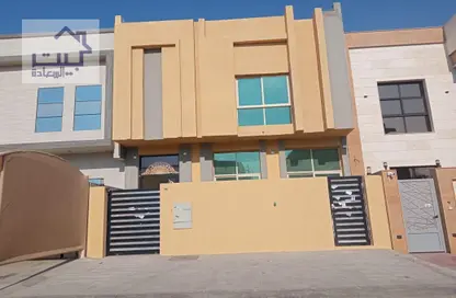 Outdoor Building image for: Townhouse - 4 Bedrooms - 6 Bathrooms for sale in Al Yasmeen 1 - Al Yasmeen - Ajman, Image 1
