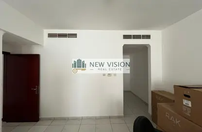 شقة - 2 غرف نوم - 2 حمامات للايجار في المجاز 2 - المجاز - الشارقة