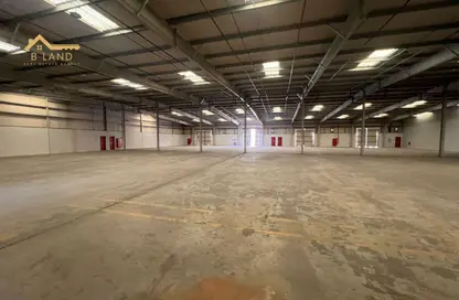 مستودع - استوديو - 1 حمام للايجار في الصجعة الصناعية - الصجعة - الشارقة
