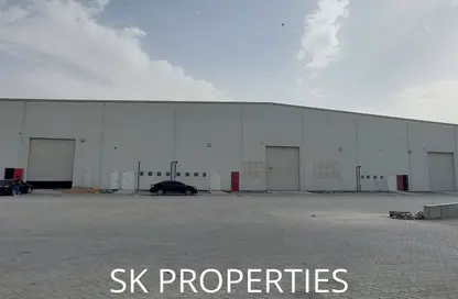 Warehouse - Studio - 4 Bathrooms for rent in Al Sajaa Industrial - Al Sajaa - Sharjah