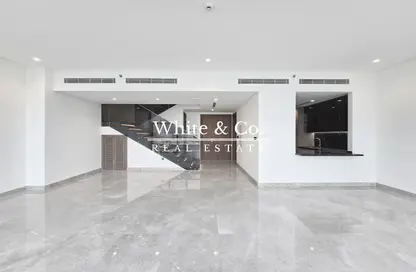 Duplex - 4 Bedrooms - 5 Bathrooms for sale in Peninsula Five - Peninsula - Business Bay - Dubai