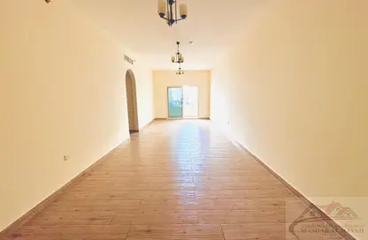 Apartment - 2 Bedrooms - 2 Bathrooms for rent in Muwaileh 29 Building - Muwaileh - Sharjah