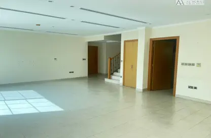 Villa - 4 Bedrooms - 5 Bathrooms for sale in Jumeirah Park Homes - Jumeirah Park - Dubai