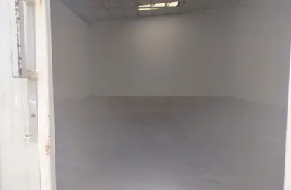 مستودع - استوديو - 1 حمام للايجار في المنطقة الصناعية 1 - منطقة الإمارات الصناعية الحديثة - أم القيوين