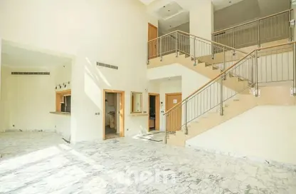 Apartment - 4 Bedrooms - 5 Bathrooms for rent in Al Das - Shoreline Apartments - Palm Jumeirah - Dubai