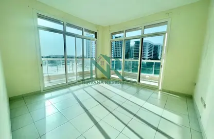 Apartment - 3 Bedrooms - 4 Bathrooms for rent in Rawdhat - Airport Road - Abu Dhabi