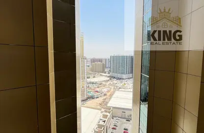 شقة - غرفة نوم - 2 حمامات للبيع في الراشدية 1 - الراشدية - عجمان