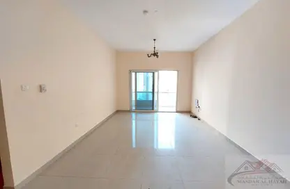 شقة - 2 غرف نوم - 2 حمامات للايجار في برج لوتاه - النهدة - الشارقة