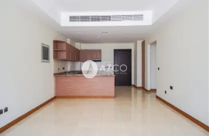 شقة - غرفة نوم - 2 حمامات للايجار في برج المراد - البرشاء 1 - البرشاء - دبي
