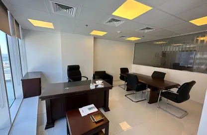 مكتب - استوديو - 1 حمام للايجار في برج المنارة - الخليج التجاري - دبي