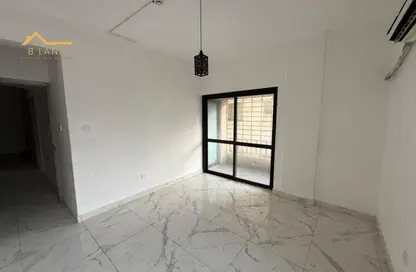 Apartment - 2 Bedrooms - 3 Bathrooms for rent in Rolla Area - Sharjah