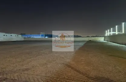 أرض - استوديو للايجار في المنطقة الصناعية رقم 12 - المنطقة الصناعية بالشارقة - الشارقة