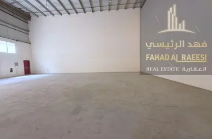 Warehouse - Studio - 2 Bathrooms for rent in Umm Al Thuoob - Umm Al Quwain