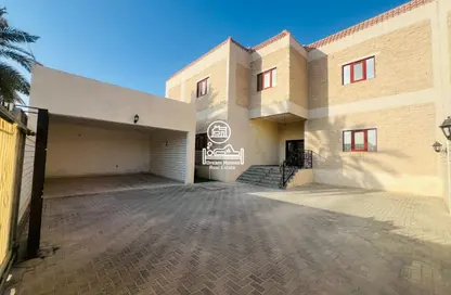 Villa - 5 Bedrooms - 6 Bathrooms for rent in Khalifa City A - Khalifa City - Abu Dhabi
