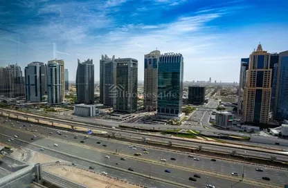 Office Space - Studio for sale in Marina Plaza - Dubai Marina - Dubai