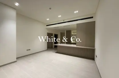 شقة - غرفة نوم - 2 حمامات للبيع في بن غاطي رويال - منطقة 18 - قرية الجميرا سركل - دبي