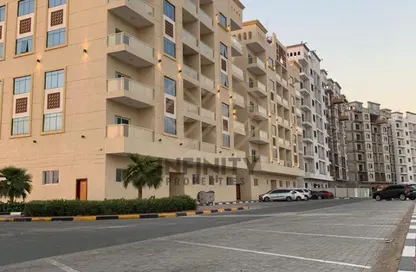 شقة - غرفة نوم - 2 حمامات للبيع في قرية الاميرة - الياسمين - عجمان
