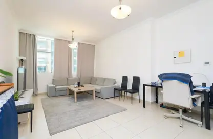 Apartment - 1 Bedroom - 2 Bathrooms for sale in Burj Al Nujoom - Downtown Dubai - Dubai