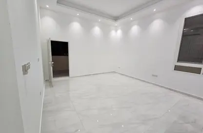 Apartment - Studio - 1 Bathroom for rent in Madinat Al Riyad - Abu Dhabi
