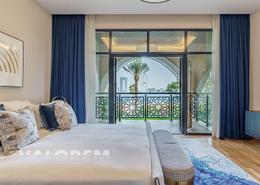 Room / Bedroom image for: Villa - 5 bedrooms - 6 bathrooms for sale in Jumeirah Zabeel Saray - The Crescent - Palm Jumeirah - Dubai, Image 1
