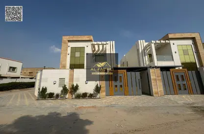 فيلا - 5 غرف نوم - 7 حمامات للبيع في 3 المويهات - المويهات - عجمان