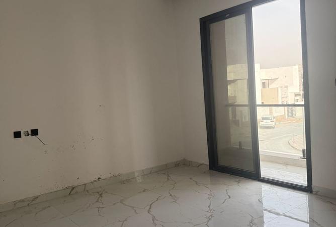 15927052 - صورة العقار 3