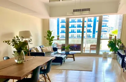 Apartment - 1 Bedroom - 2 Bathrooms for rent in The Waves Tower B - The Waves - Dubai Marina - Dubai