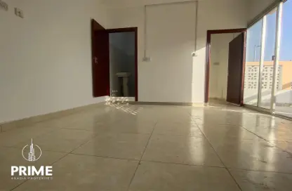 صورة لـ غرفة فارغة شقة - 1 حمام للايجار في منطقة المرور - أبوظبي ، صورة رقم 1