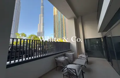 Duplex - 3 Bedrooms - 5 Bathrooms for sale in Act Two - Act Towers - Opera District - Downtown Dubai - Dubai
