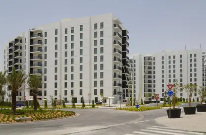 Apartment - 1 Bedroom - 1 Bathroom for sale in Waters Edge - Yas Island - Abu Dhabi