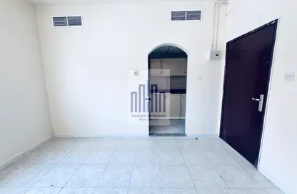 Apartment - Studio - 1 Bathroom for rent in Fire Station Road - Muwaileh - Sharjah