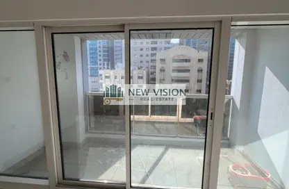 شقة - 2 غرف نوم - 2 حمامات للايجار في برج المجاز - المجاز - الشارقة