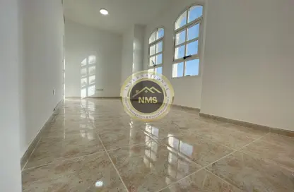 شقة - غرفة نوم - 1 حمام للايجار في فلل خليفه بن الجسرين - منطقة المقطع - أبوظبي