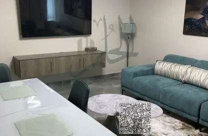 شقة - غرفة نوم - 2 حمامات للبيع في أورينت تاور 1 - أورينت تاور - البستان - عجمان