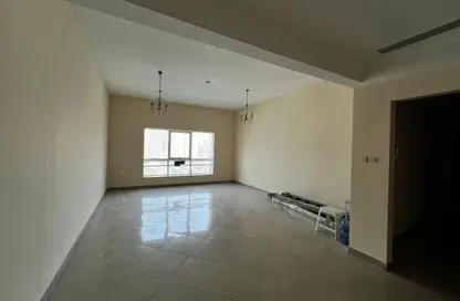 Apartment - 2 Bedrooms - 3 Bathrooms for rent in Al Majaz 1 - Al Majaz - Sharjah
