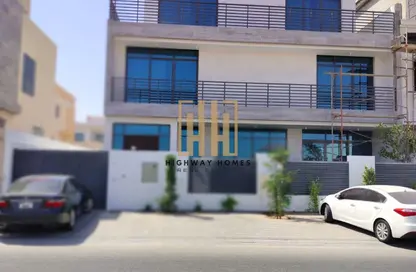 فيلا - 5 غرف نوم - 7 حمامات للبيع في حوشي 1 - حوشي - البادي - الشارقة