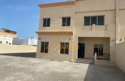 Villa - 4 Bedrooms - 6 Bathrooms for rent in Al Dhait South - Al Dhait - Ras Al Khaimah