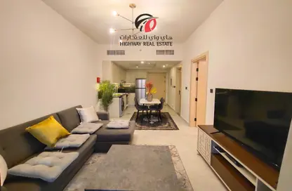شقة - غرفة نوم - 2 حمامات للايجار في بن غاطي افنيو - الجداف - دبي
