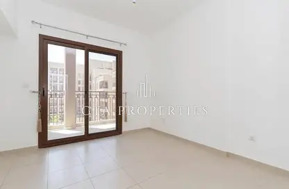 Apartment - 2 Bedrooms - 2 Bathrooms for rent in Zahra Apartments 1A - Zahra Apartments - Town Square - Dubai